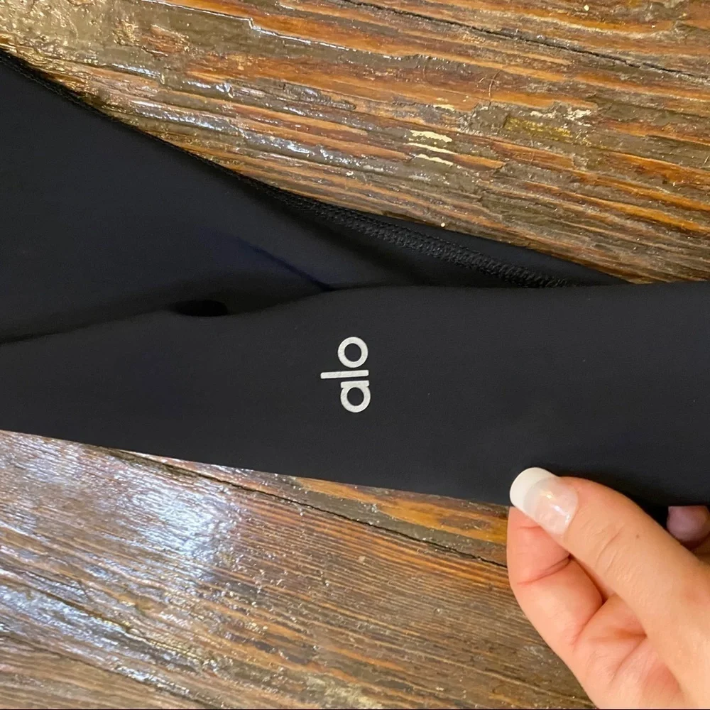 Alo Yoga High Rise Black Warrior Leggings XS